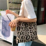 Knitted Shopping Bag Leopard Woven One-Shoulder Casual Portable Shoulder Handle Bag - Image 3