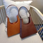 Lady Pure Color PU Leather Retro Casual Handbag - Image 2